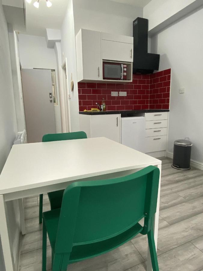Comfortable - Cosy - Budget Studios In City Center Λονδίνο Εξωτερικό φωτογραφία