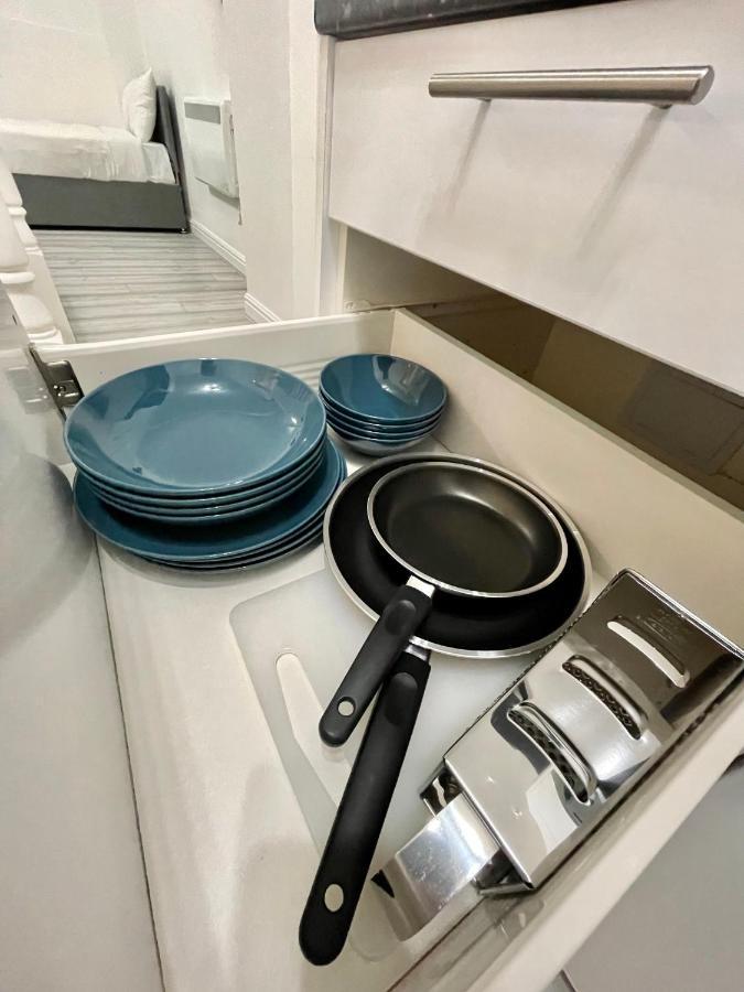 Comfortable - Cosy - Budget Studios In City Center Λονδίνο Εξωτερικό φωτογραφία